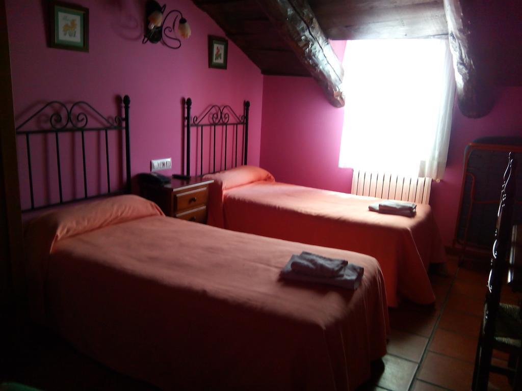 Hostal Venta Liara Allepuz Exterior foto
