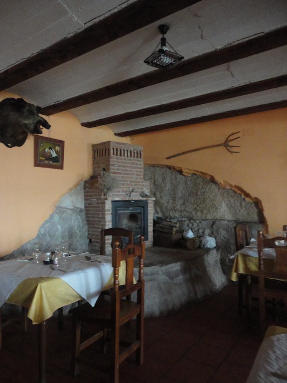 Hostal Venta Liara Allepuz Exterior foto
